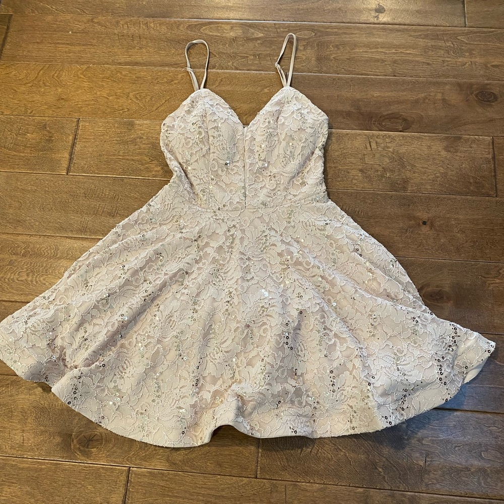 Homecoming/ prom dress, pink